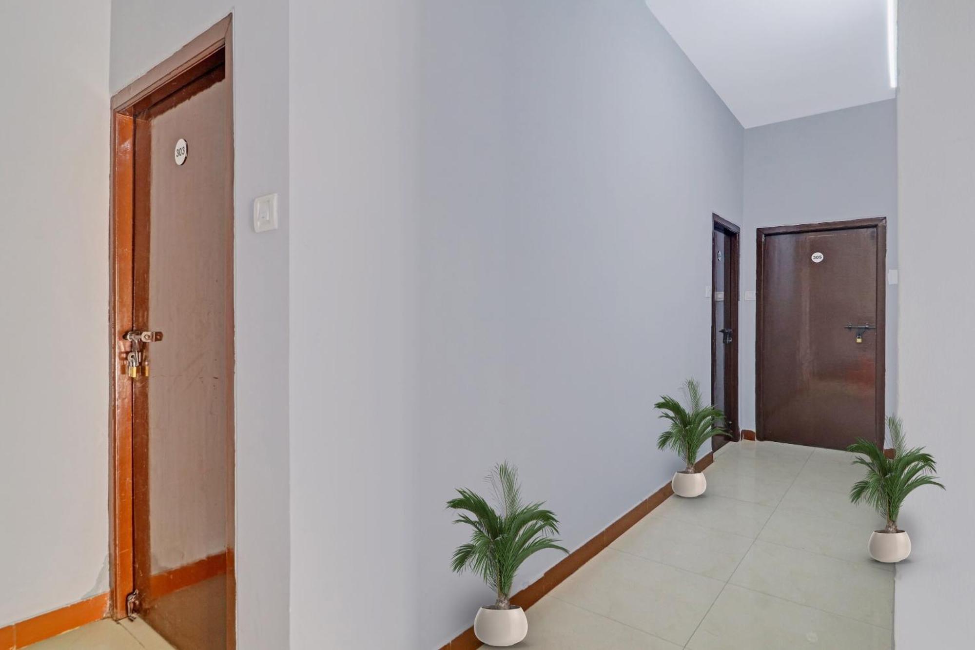 Hotel O Jagannath Near Shilparamam Kondapur  Extérieur photo